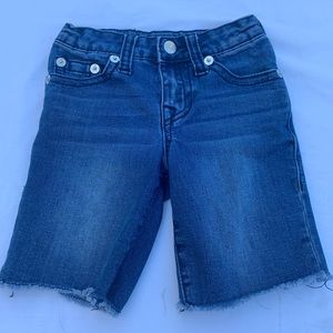 True religion boys size for a cut off jeans